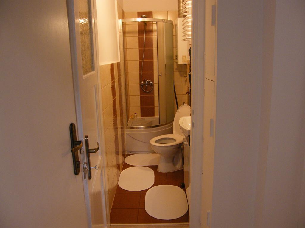 Apartament Jagiellonski Krakow Oda fotoğraf